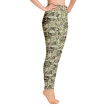 Load image into Gallery viewer, Lowco Camo Leggings
